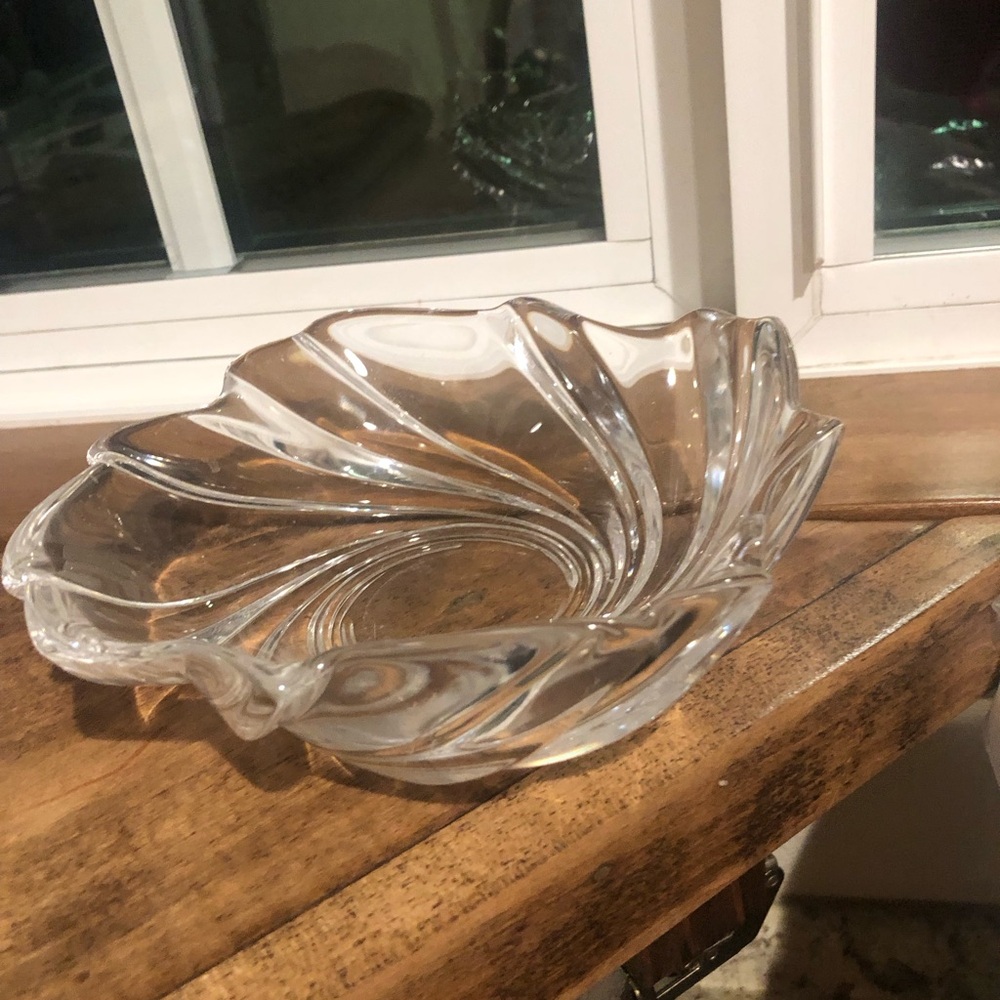 Clear Swirl Glass Decorative Italian Bowl - Crystal Finish